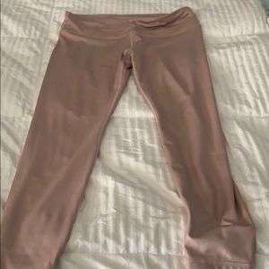 Athletes shimmer leggings